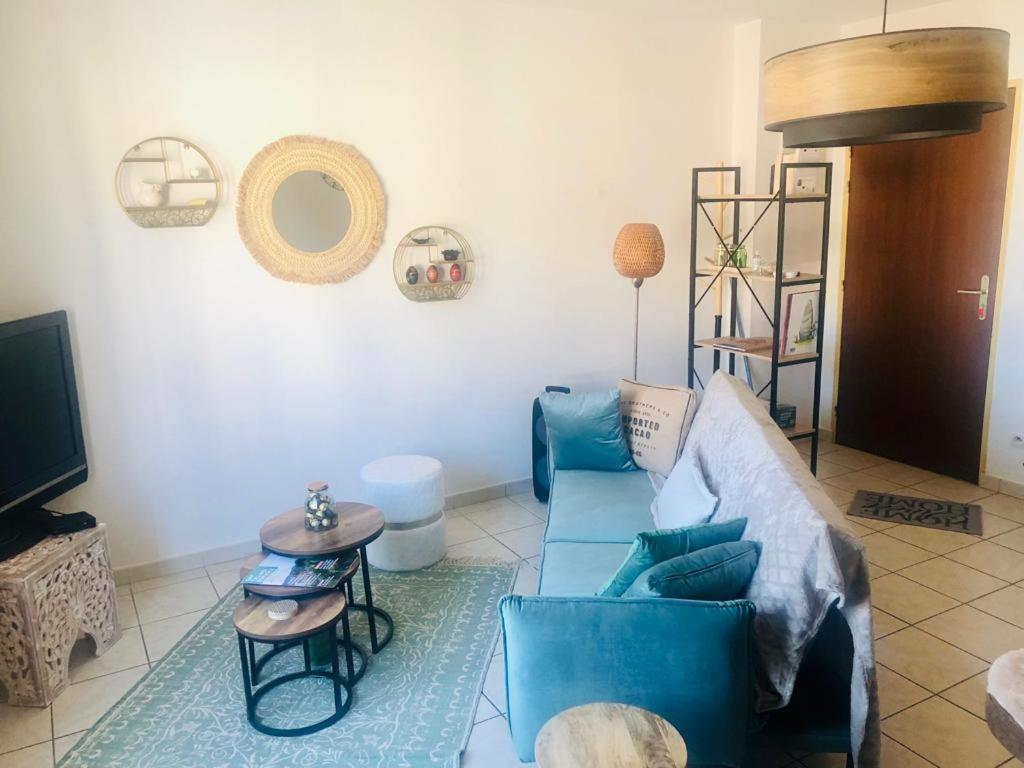 Apartamento Le Camelia Tallard Exterior foto